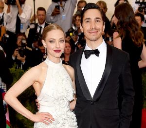 1431989194_472230850_amanda-seyfried-justin-long-zoom
